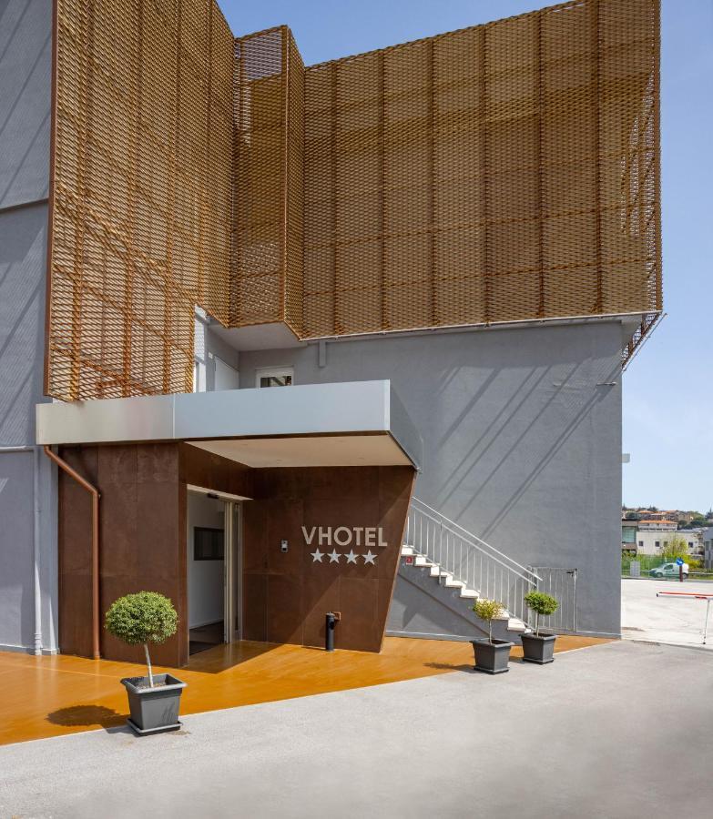 V Hotel Анкона Экстерьер фото